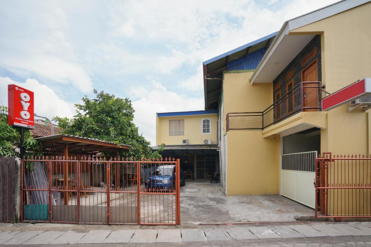 Oyo 2656 Az Zahra Residence Syariah Surabaya Eksteriør bilde